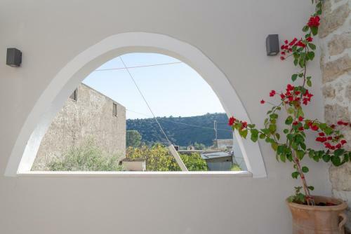 Stonehouse South Crete