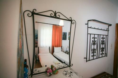 Nakou House