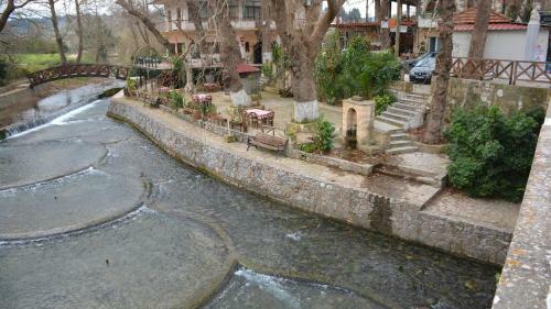 Agroturismo Renaissance Modern Stone House At Vryses