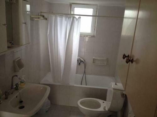 House With Sea View Close To Platanias
