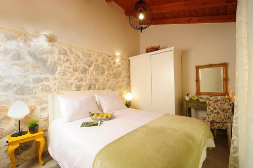 Hawk Villa, Nature Essence!