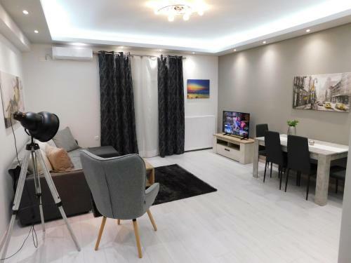 Niki's Apartment