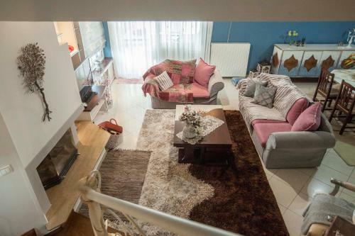 Villa Dina's House