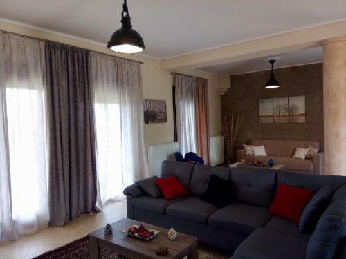 Luxury Villa Thea