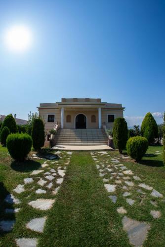 Luxury Villa Thea