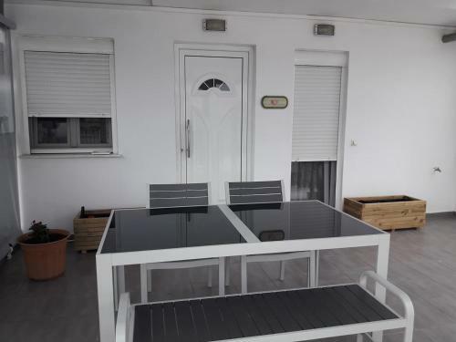 Chrisa's Apartment