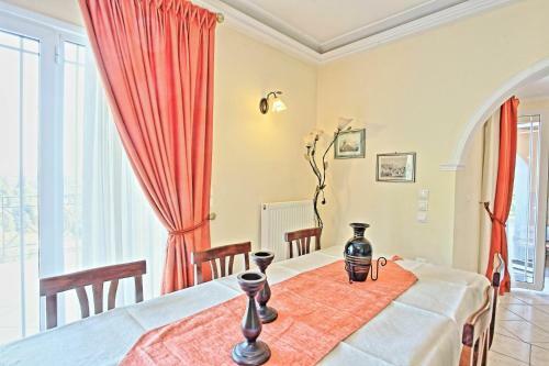 Villa Krysmanti