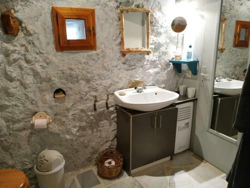 Wellanidia Cottage Skoutari