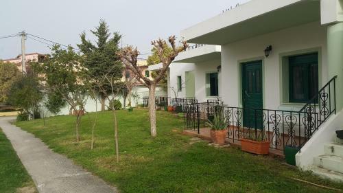 Ampeli Apartments