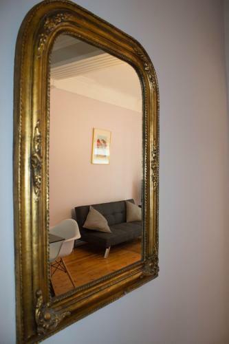 Central Luxury Apartment At Proxenou Koromila