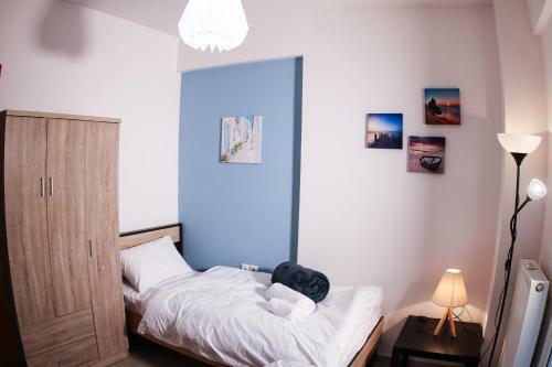 Port View Apartment