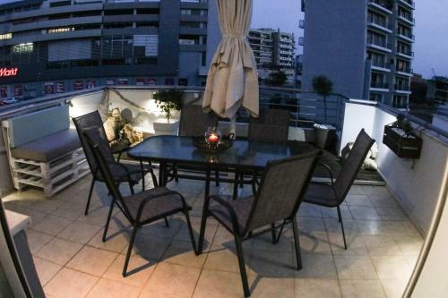Port View Apartment