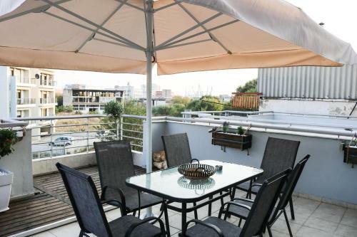 Port View Apartment