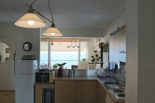 Apartment With Marina View