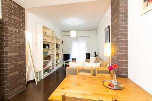 F & B Collection - Apartment For 3