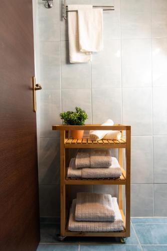 F & B Collection - Apartment For 3