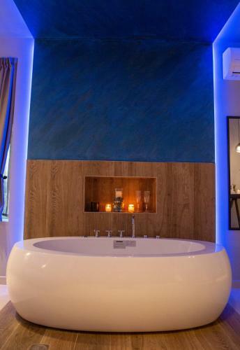 Angel Deluxe Apartments & Suites Thessaloniki
