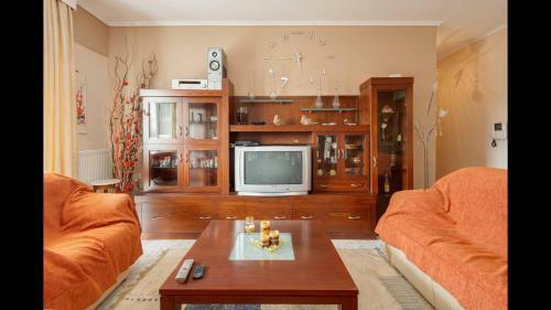 Third Floor Apartment With Nice View