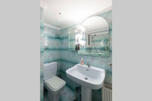 1bdrm Apartment Close To The City Centre