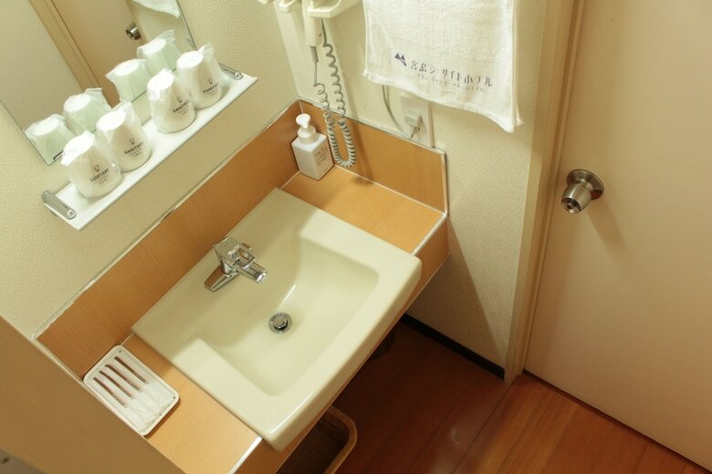 Miyajima Seaside Hotel