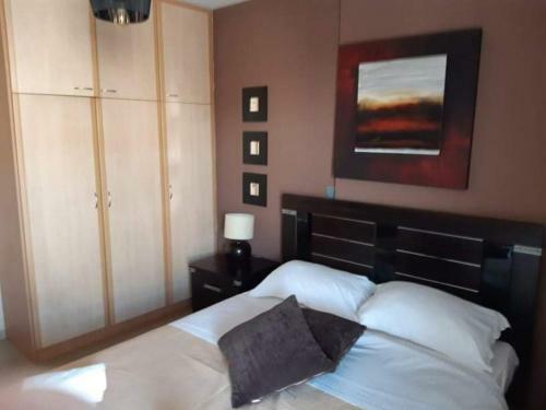 Eclectic Apartment, Free Parking