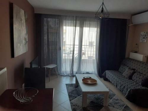 Eclectic Apartment, Free Parking