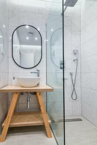 Eolia Apartment