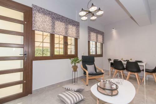 Valentine's Modern Apartment