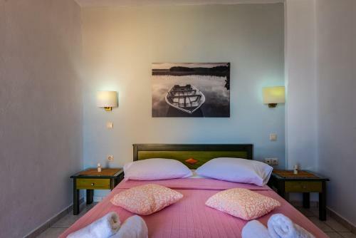 Lambros Seafront Apartments