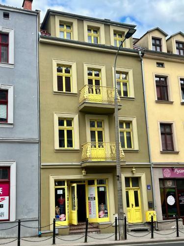 Yellow Apartments Centrum