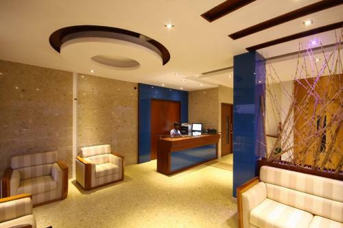 Hotel Crescent Crest Sriperumbudur