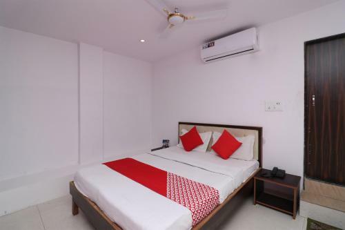 Oyo 29097 Hotel Sudama
