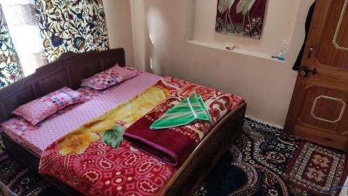 Hostal Shaheen Guest House