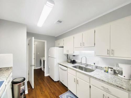 New! Renovated Home - 10 Min To Augusta Downtown!