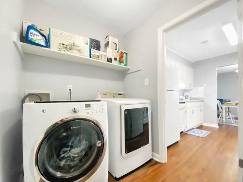 New! Renovated Home - 10 Min To Augusta Downtown!