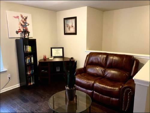 Charles Emihe