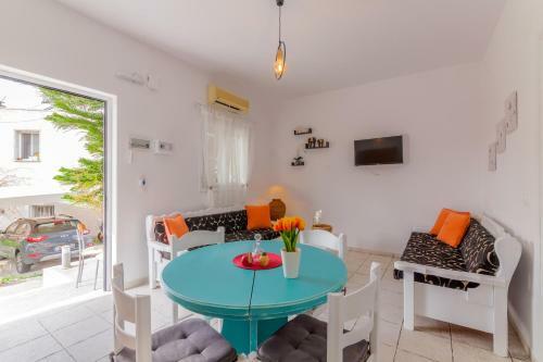 Hostal Guests Apartments In Sissi Creta