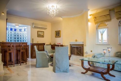 Lagonisi Villa Vip