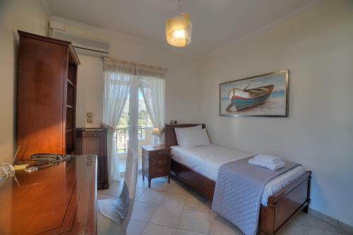 Lagonisi Villa Vip
