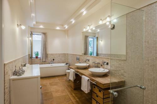 Villa Blue Coast