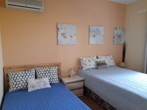 Lagonissi Summer House