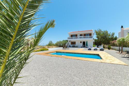 Villa Kiotari Bliss