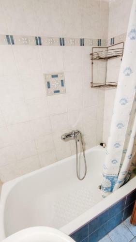 Apartamento Eldana First Line With Shared Pool