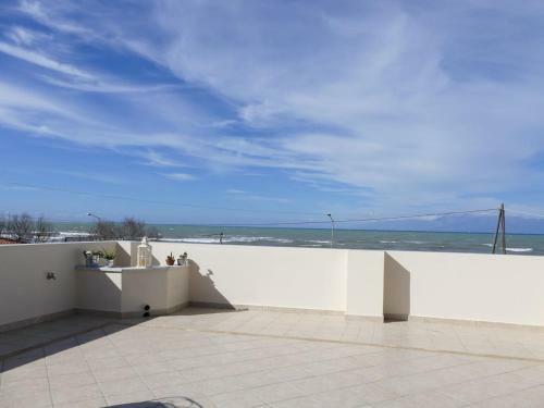 Acharavi, Villa Next To The Beach