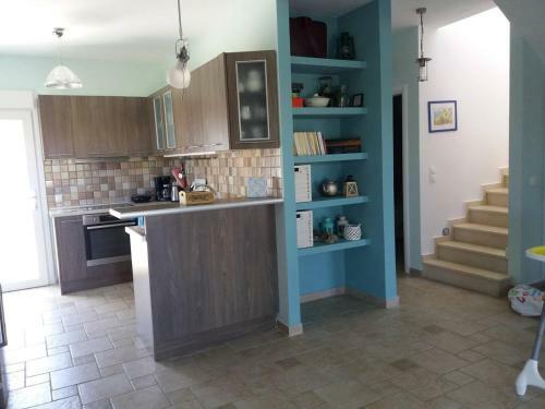 Acharavi, Villa Next To The Beach