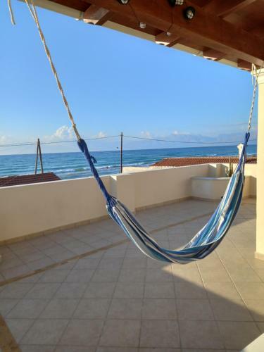 Acharavi, Villa Next To The Beach