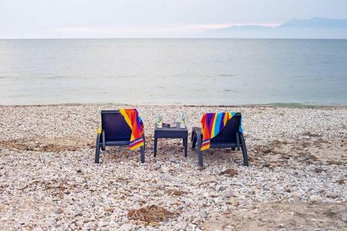 Maistro Beach House