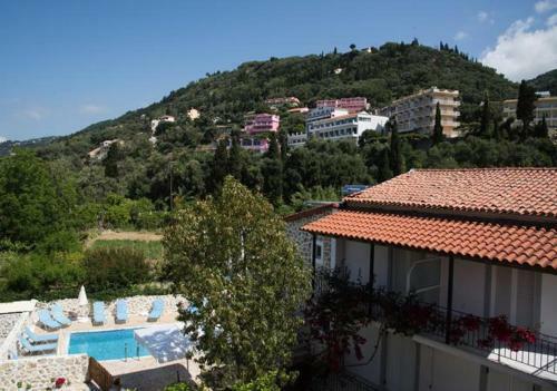 Efi Apartments