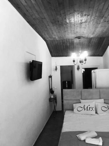Evie's Beach Studio