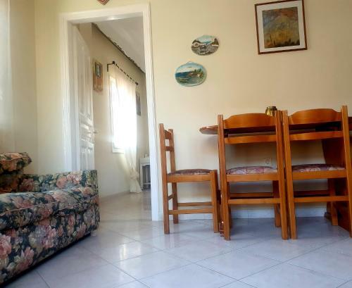 Charis Acharavi Beach Apartment